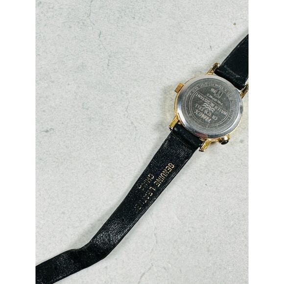 VTG Timex Watch Womens 23mm Gold Tone Classic Water Resistant New Battery - Picture 8 of 11